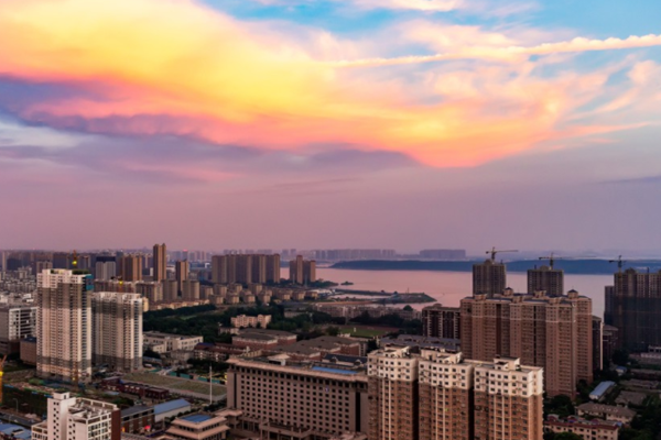 政策背景下的智能建筑低碳減排發(fā)展！(圖1)